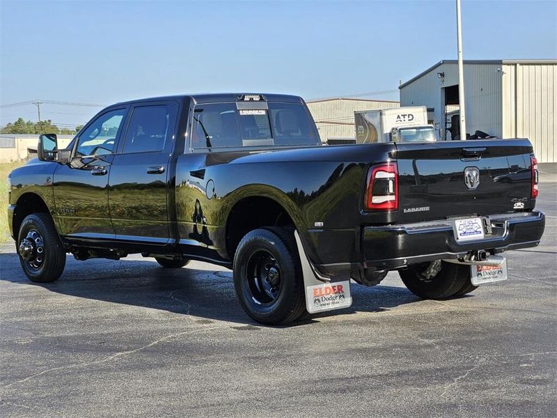 2024 RAM 3500 Laramie Crew Cab 4x4 8