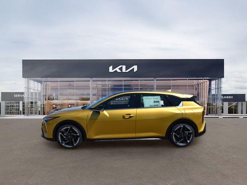 New 2026 Kia K4 GT-LineImage 7