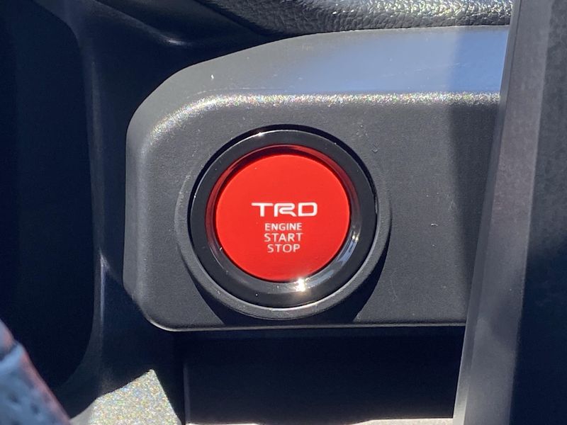 Used 2025 Toyota Tacoma TRD SportImage 22