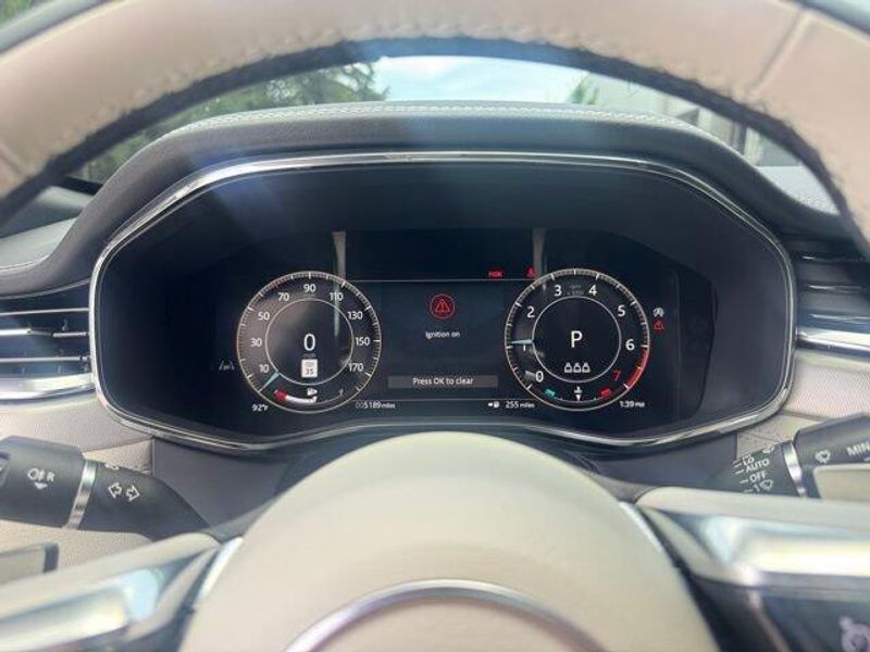 2025 Jaguar F-PACE R-Dynamic S