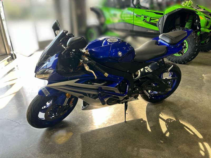 Used 2016 Yamaha YZF-R6 Image 21