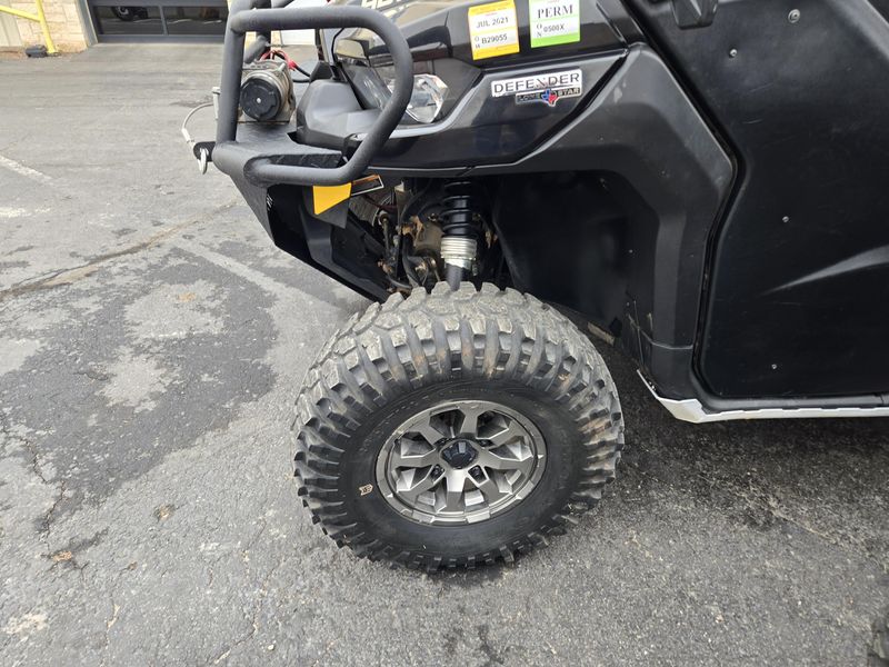 2019 Can-Am DEFENDER MAX LONE STARImage 14