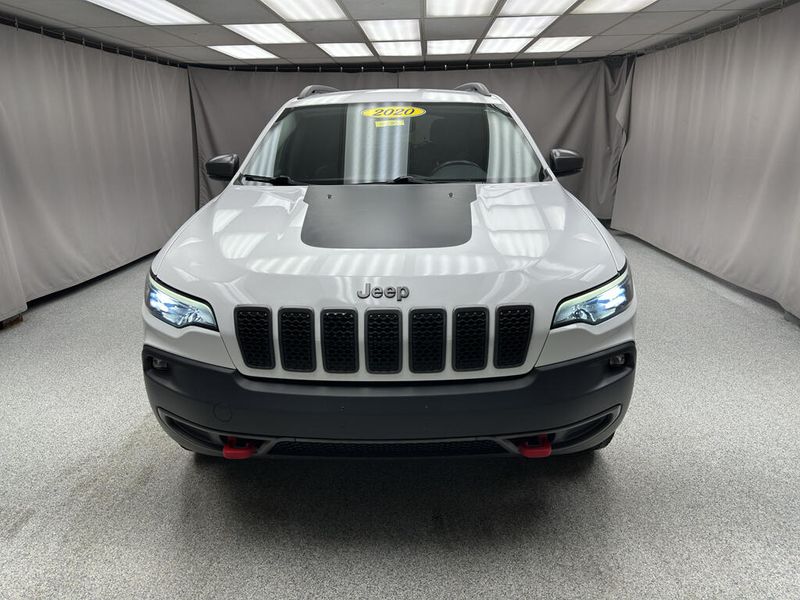 Used 2020 Jeep Cherokee TrailhawkImage 6