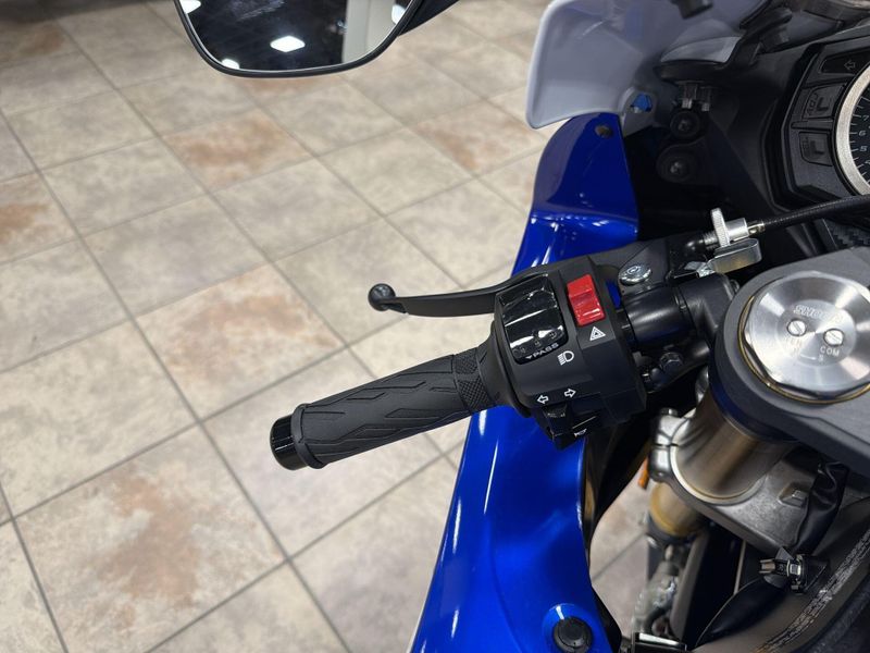 New 2026 Suzuki GSX-R750Z 40TH ANNIVERSARY EDITION Image 19