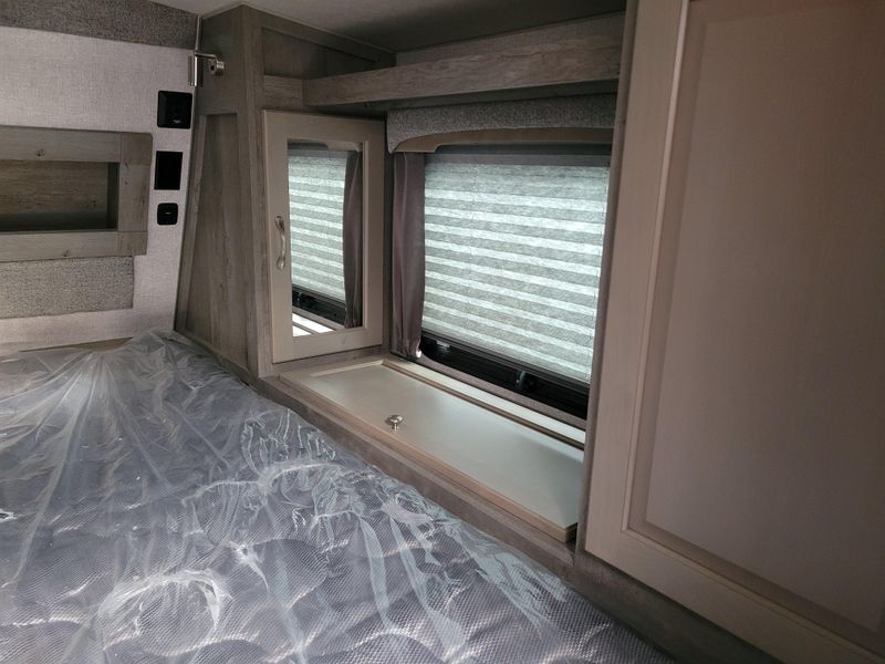 New 2026 NORTHWOOD MFG Arctic Fox 865Image 6