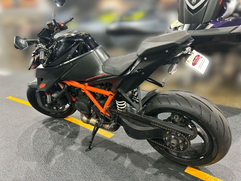 Used 2020 KTM 1290 SUPER DUKE R Image 16