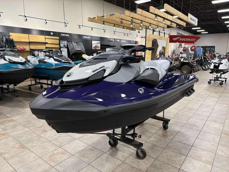 New 2025 Sea-Doo GTI SE 170 (SOUND SYSTEM) Image 13