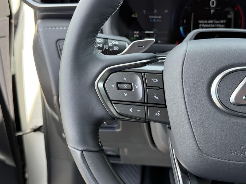 New 2026 Lexus LX 600 LuxuryImage 21