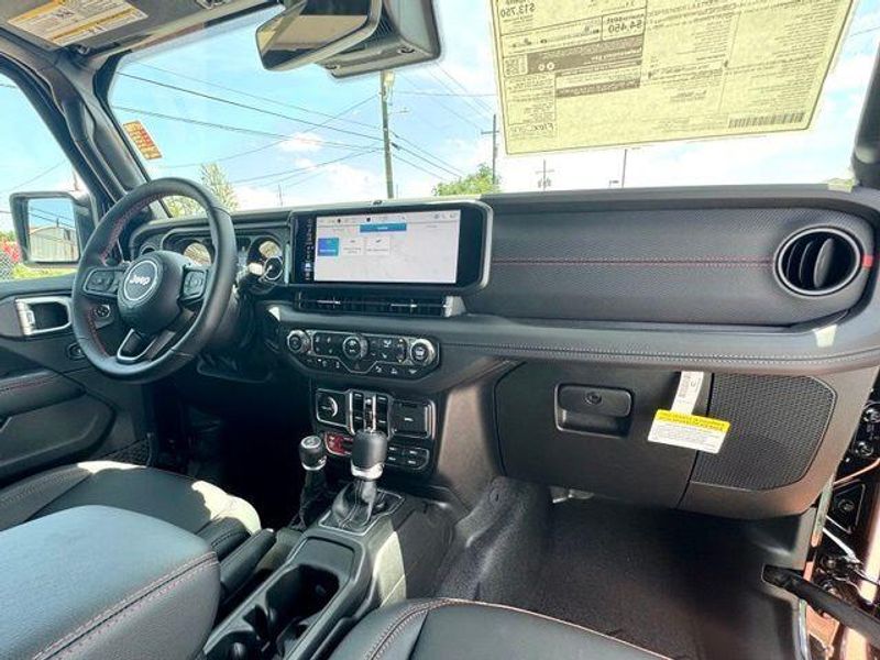 New 2026 Jeep Wrangler 4-door Moab 392Image 12