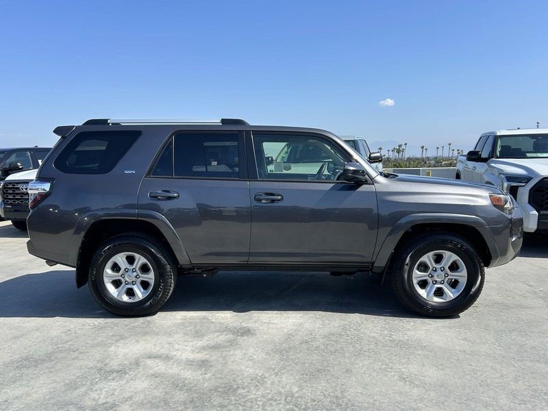 2023 Toyota 4Runner SR5Image 3