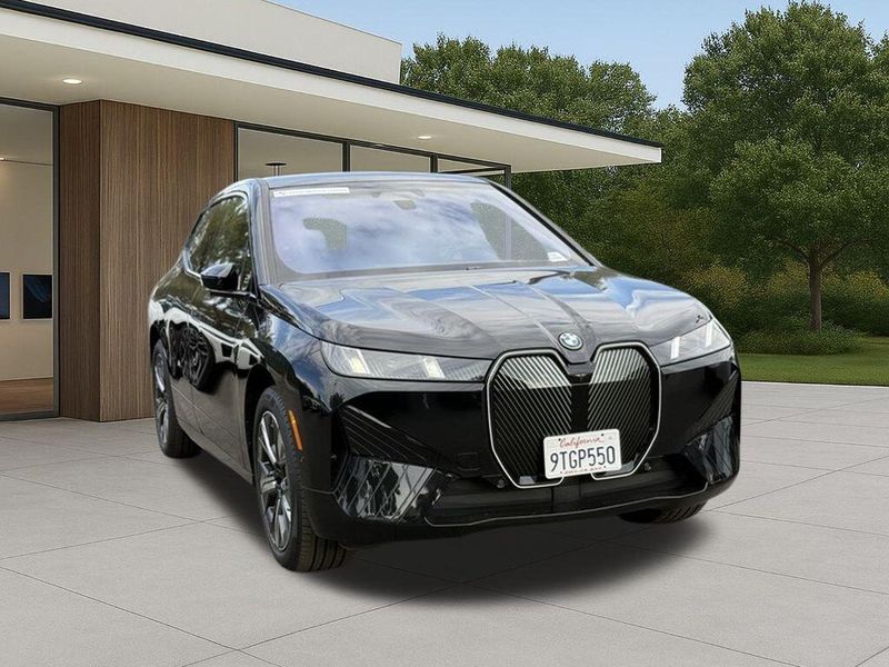 Used 2026 BMW iX xDrive45Image 5