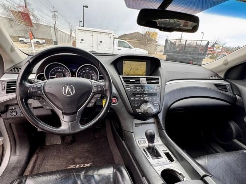 Used 2011 Acura ZDX BaseImage 9