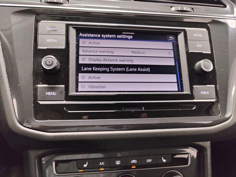 Used 2023 Volkswagen Tiguan S AWD w/Dr Asst PkgImage 5