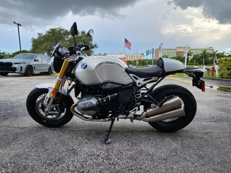 Used 2022 BMW R nineT Image 1