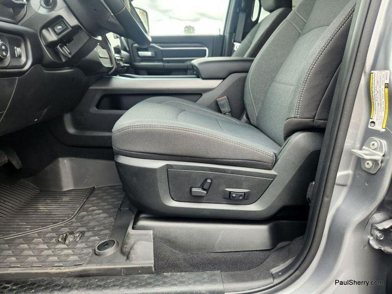 2024 RAM 2500 Big Horn Crew Cab 4x4 6