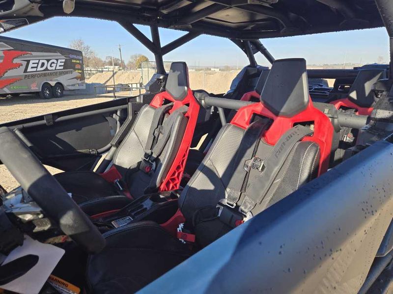 New 2026 Can-Am MAVERICK MAX XDS 64 TRR 