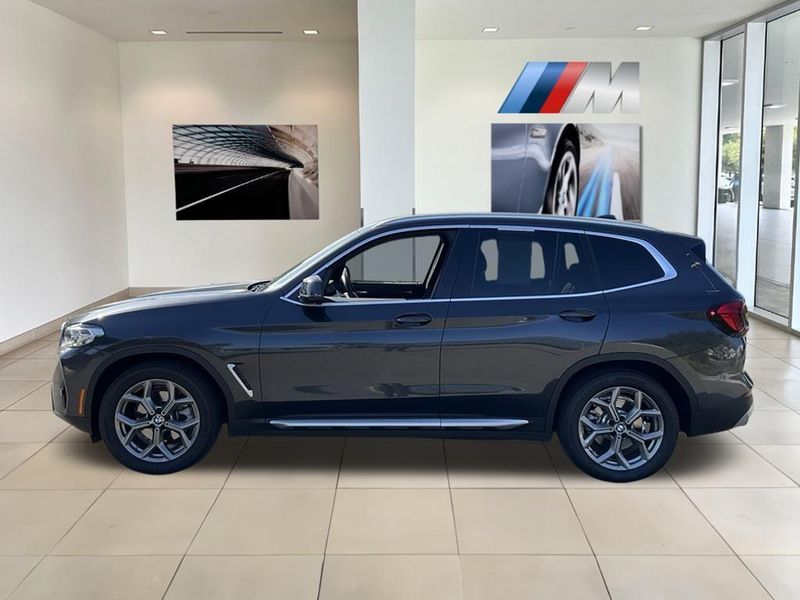 2022 BMW X3 sDrive30iImage 7