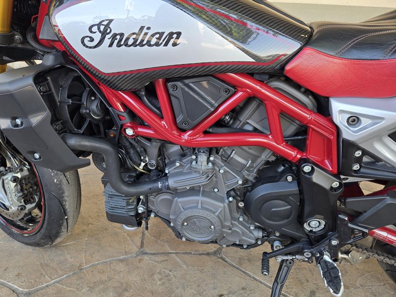 USED 2022 INDIAN MOTORCYCLE FTR 1200 R CARBON Image 9