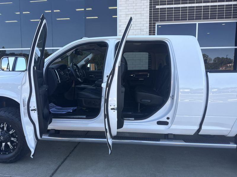 Used 2015 RAM 2500 Longhorn LimitedImage 27