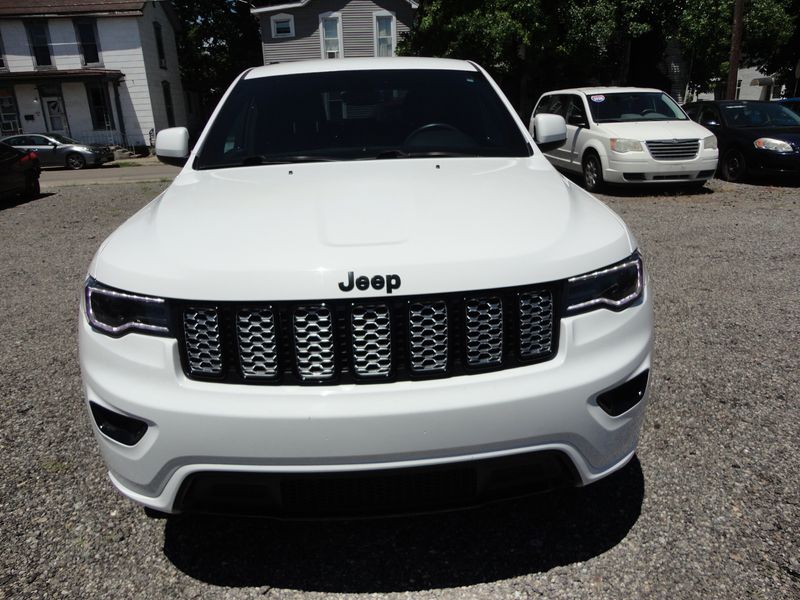 2020 Jeep Grand Cherokee AltitudeImage 19