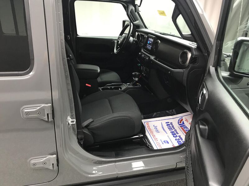Used 2021 Jeep Wrangler Unlimited WillysImage 20