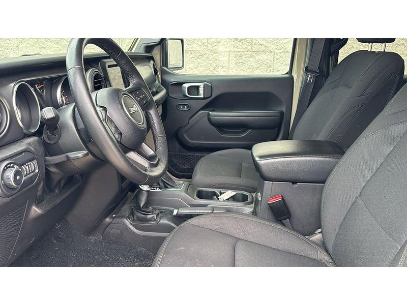 Used 2022 Jeep Wrangler Unlimited WillysImage 6