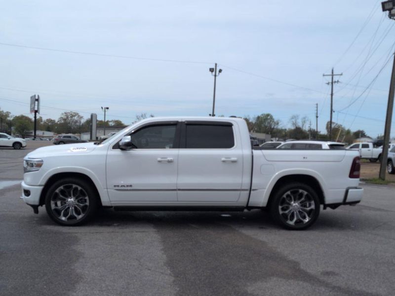 2023 RAM 1500 LimitedImage 7