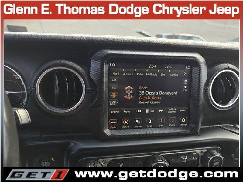 2021 Jeep Wrangler 4xe Unlimited Rubicon photo 13