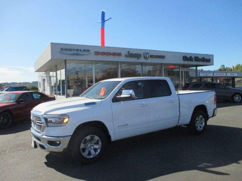 2024 RAM 1500 Laramie Crew Cab 4x4 6