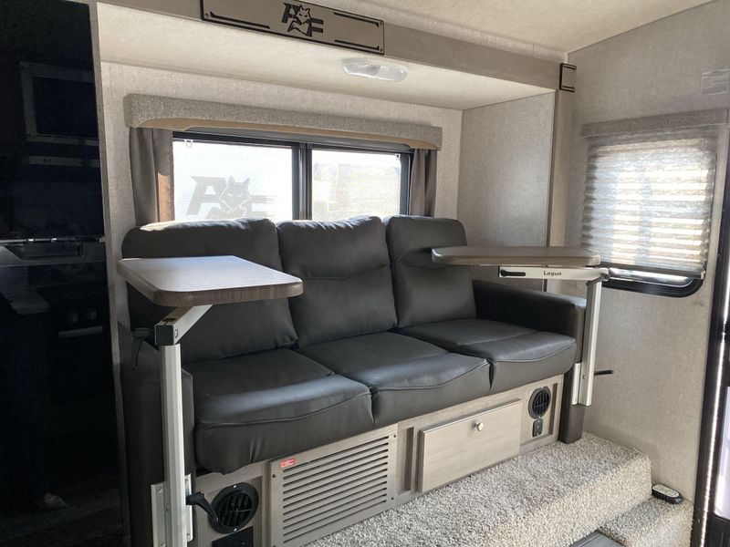New 2027 NORTHWOOD MFG Arctic Fox 811Image 11