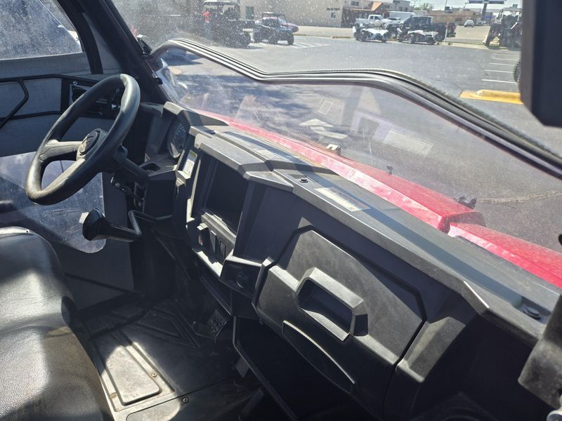 2017 Polaris RANGER 500 SOLAR RED Image 9