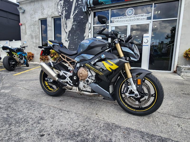 Used 2024 BMW S 1000 R Image 10