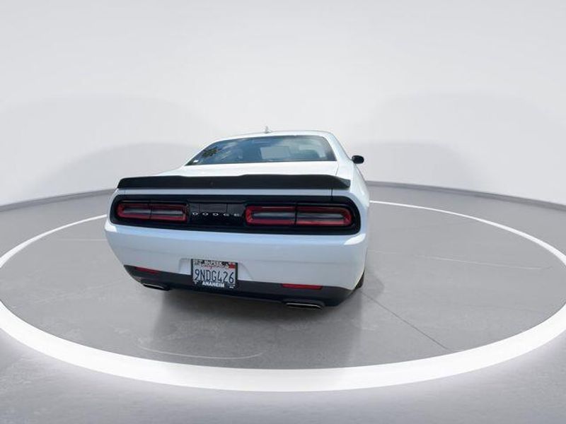 Used 2023 Dodge Challenger SXTImage 7