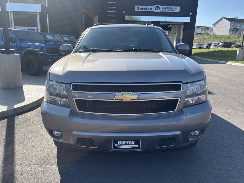 Used 2012 Chevrolet Avalanche 1500 LTImage 8