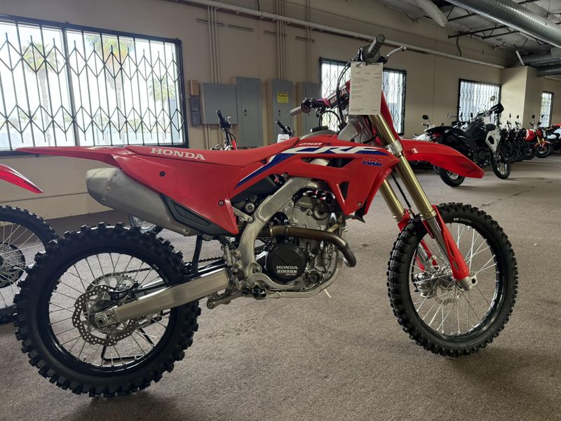 2022 Honda CRF250R Image 4