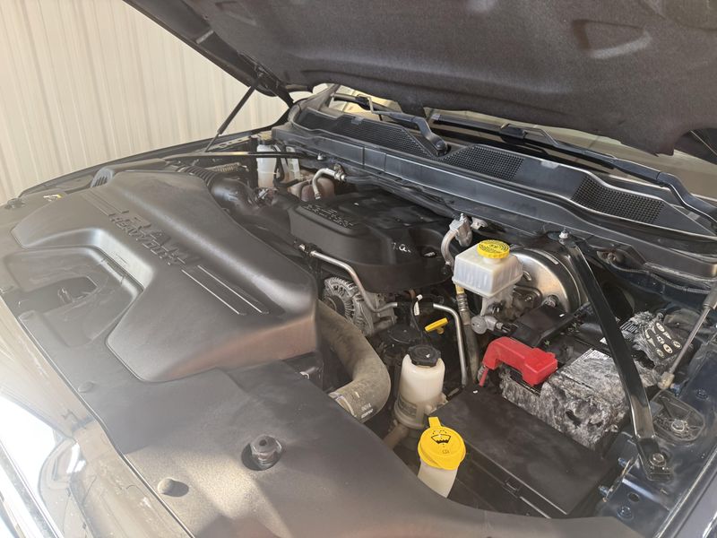 Used 2019 RAM 2500 LaramieImage 15