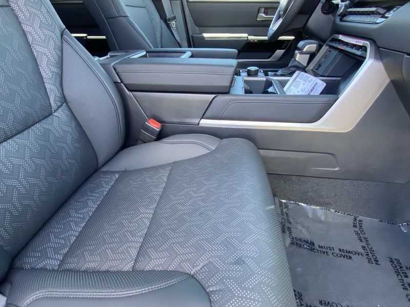 2025 Toyota Tundra LimitedImage 10