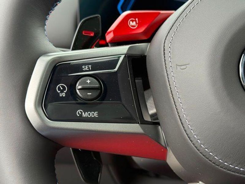 New 2026 BMW M5 BaseImage 22