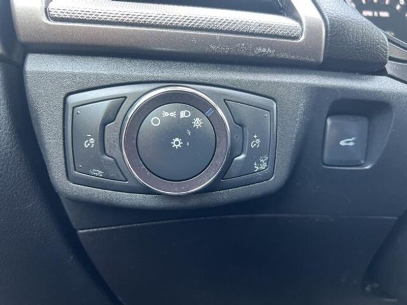 2019 Ford Fusion SImage 28