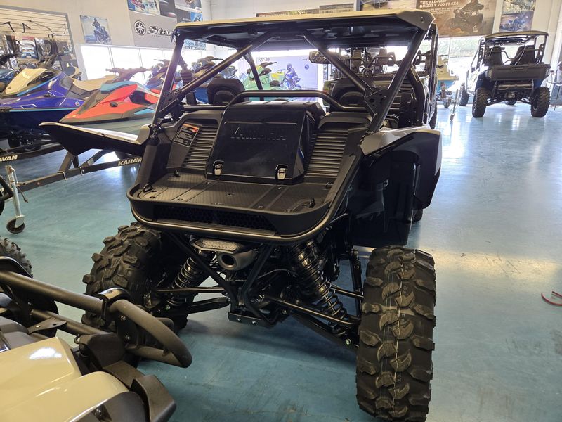 2025 Yamaha YXZ1000R EPS SS XTR MATTE GREY AND METALLIC BLACK Image 6
