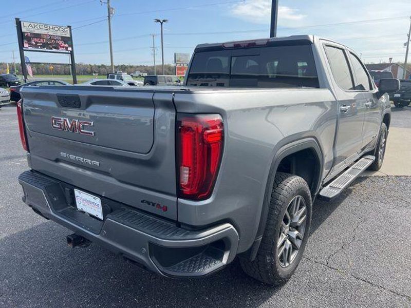 2020 GMC Sierra 1500 AT4Image 4