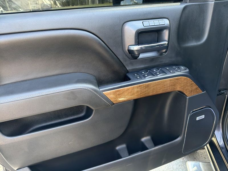 Used 2016 Chevrolet Silverado 3500HD LTZImage 17