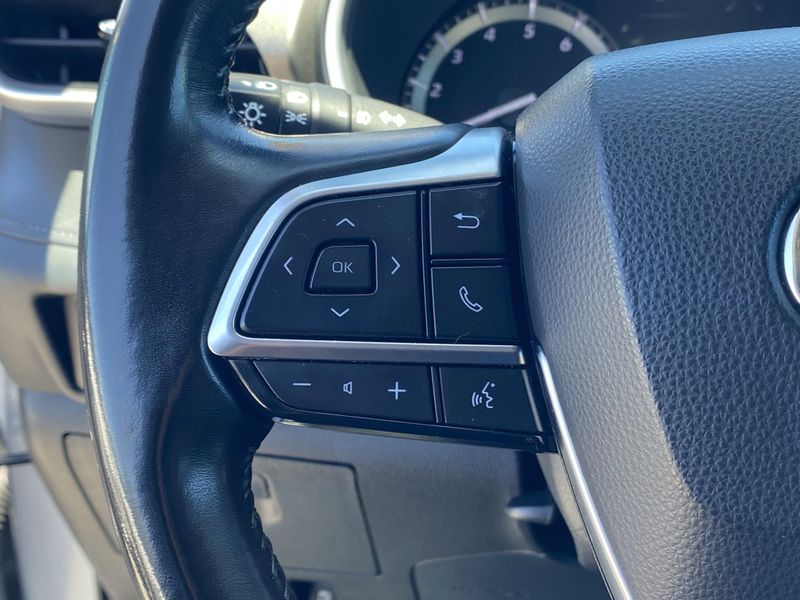 Used 2021 Toyota Highlander XLEImage 28