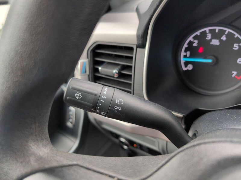 2023 Ford F-150 XLTImage 23