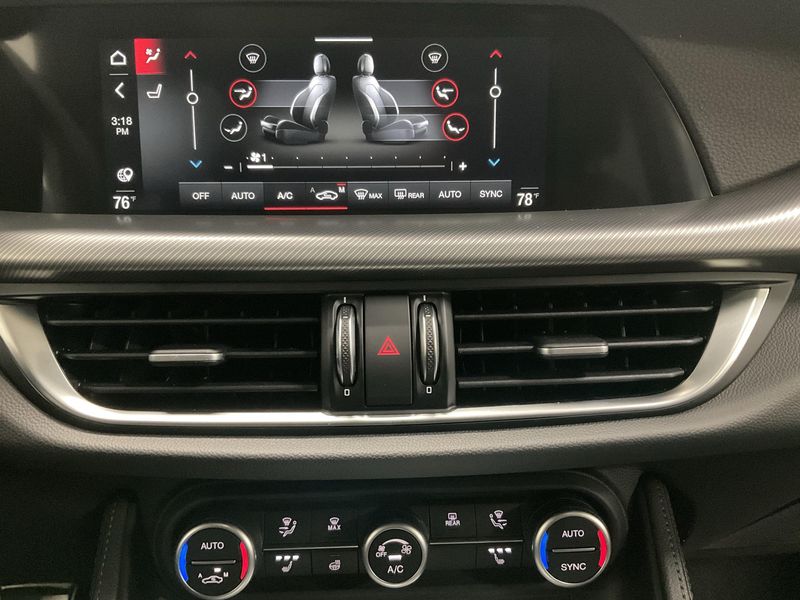 New 2026 Alfa Romeo Stelvio AwdImage 14