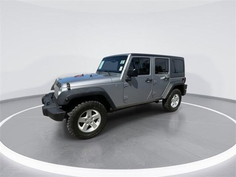 2016 Jeep Wrangler Unlimited Sport photo 4