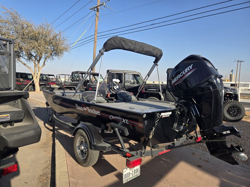 USED 2020 TRACKER BASS CLASSIC LIMITED Image 8
