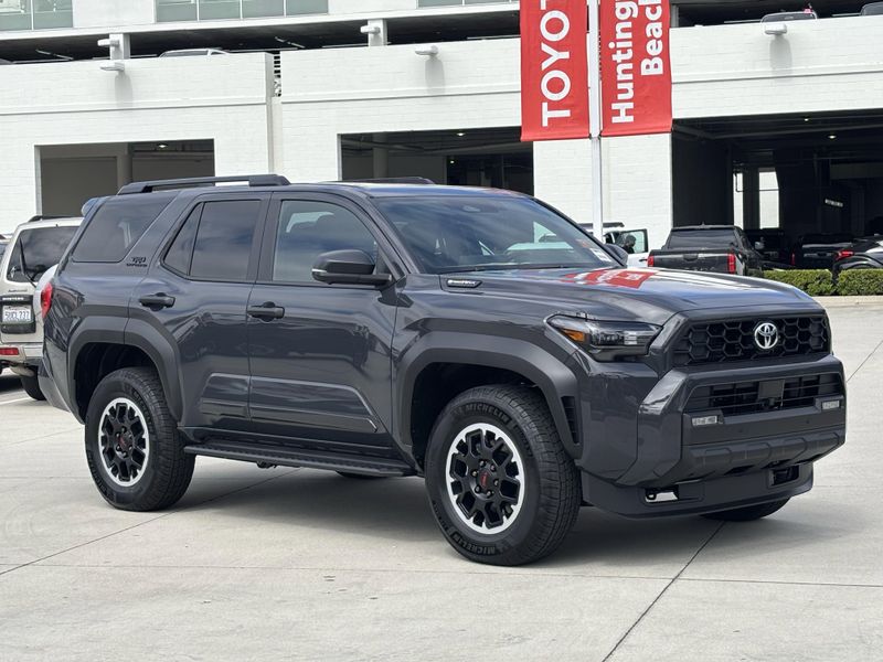 New 2025 Toyota 4Runner Hybrid TRD Off Road PremiumImage 2