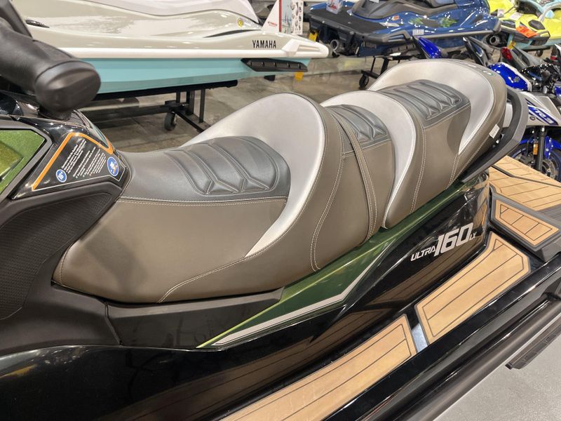 New 2025 Kawasaki JET SKI ULTRA 160LX Image 15