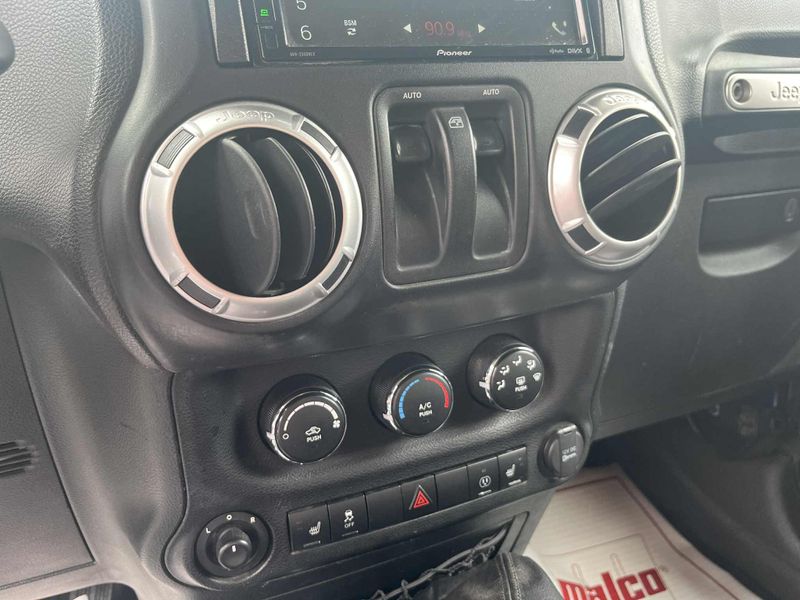Used 2013 Jeep Wrangler JK Image 18